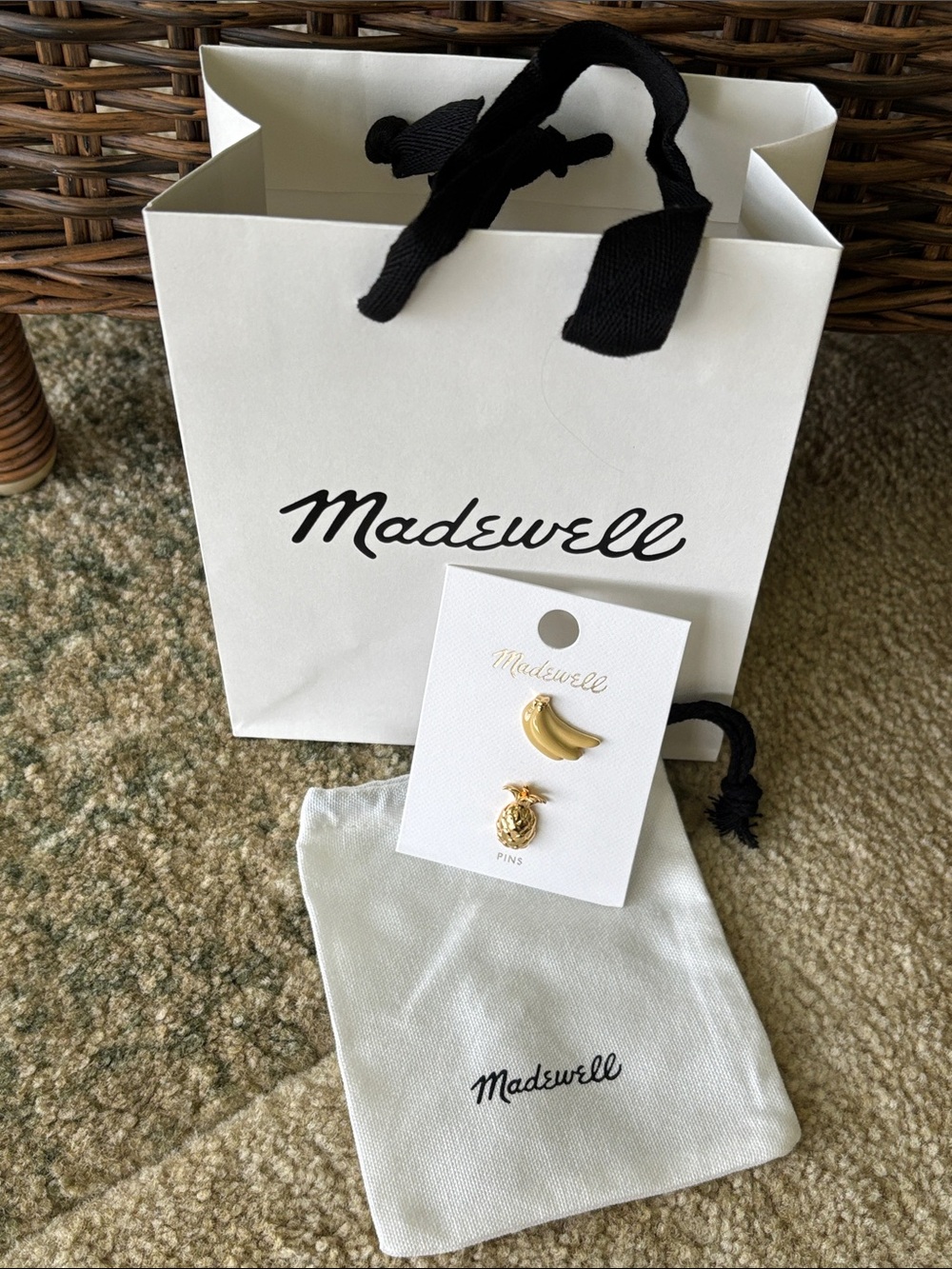 NWT Madewell Gold Tropical Fruit Pin Duo - Pineapple & Banana - Picture 2 of 9